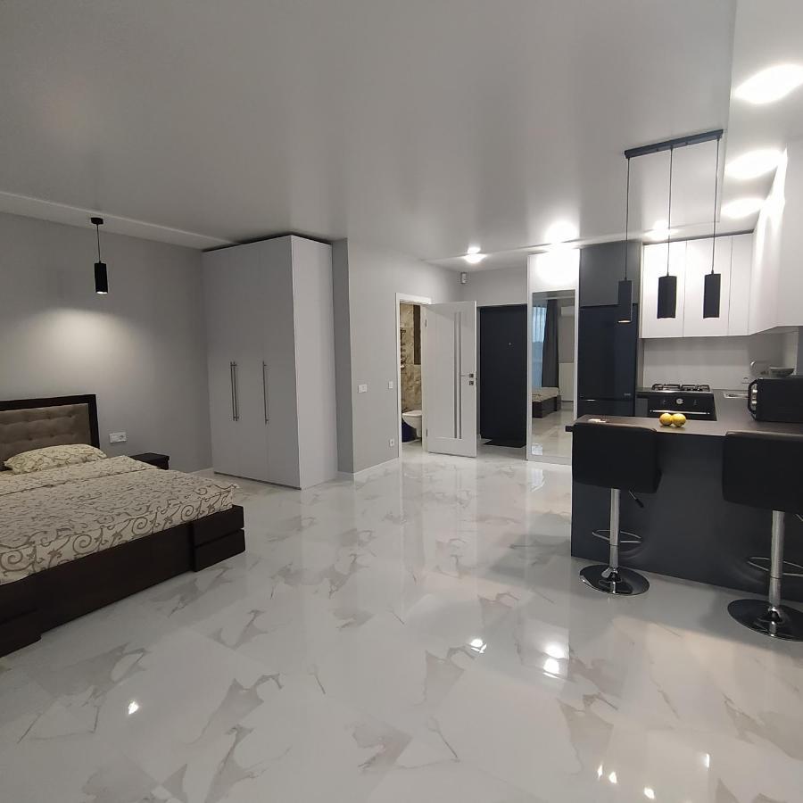 Vip Apartment Near Center Lviv Extérieur photo